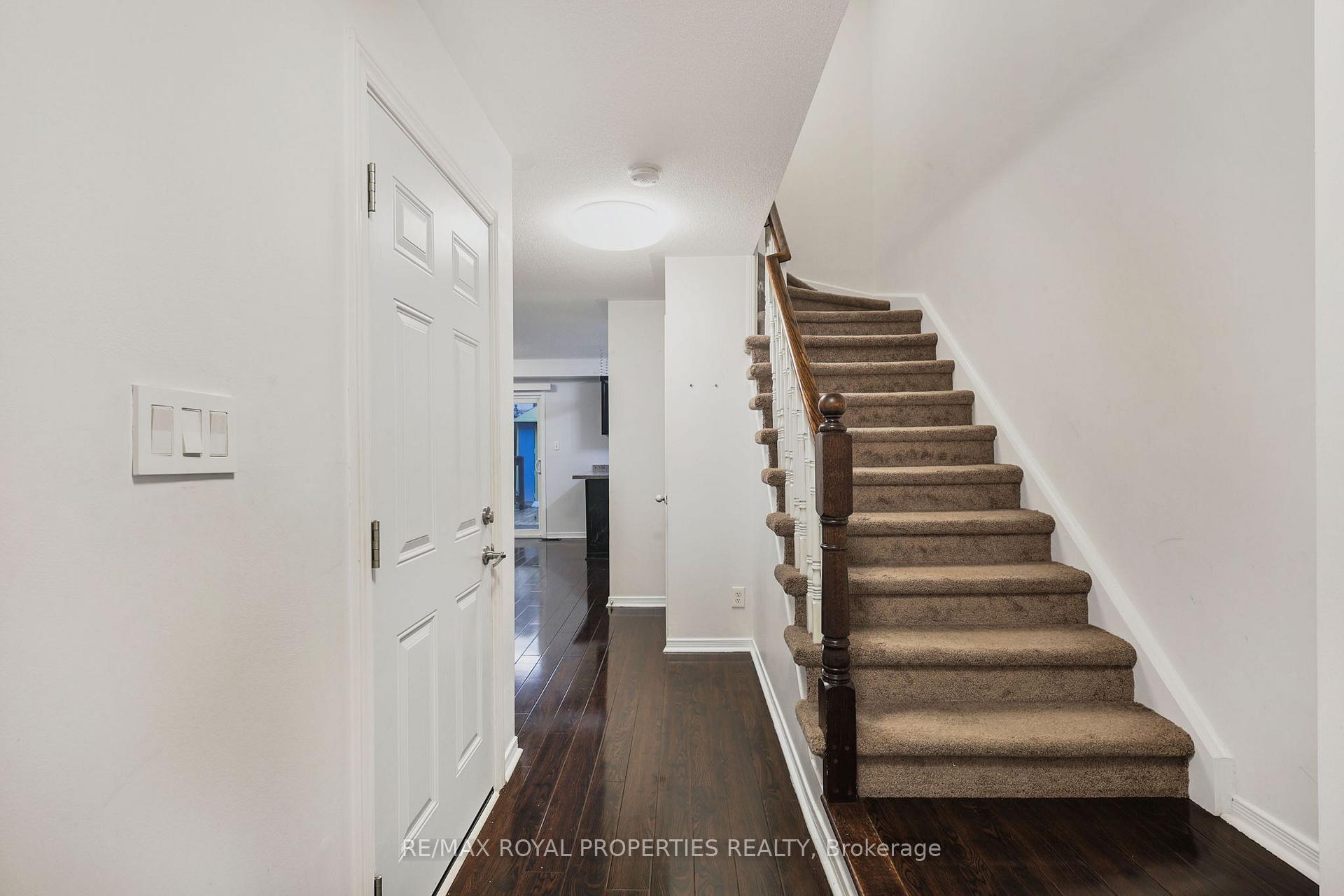 Photo 4 of 6 Wellington Avenue E, Oshawa, Farewell — HOMEH