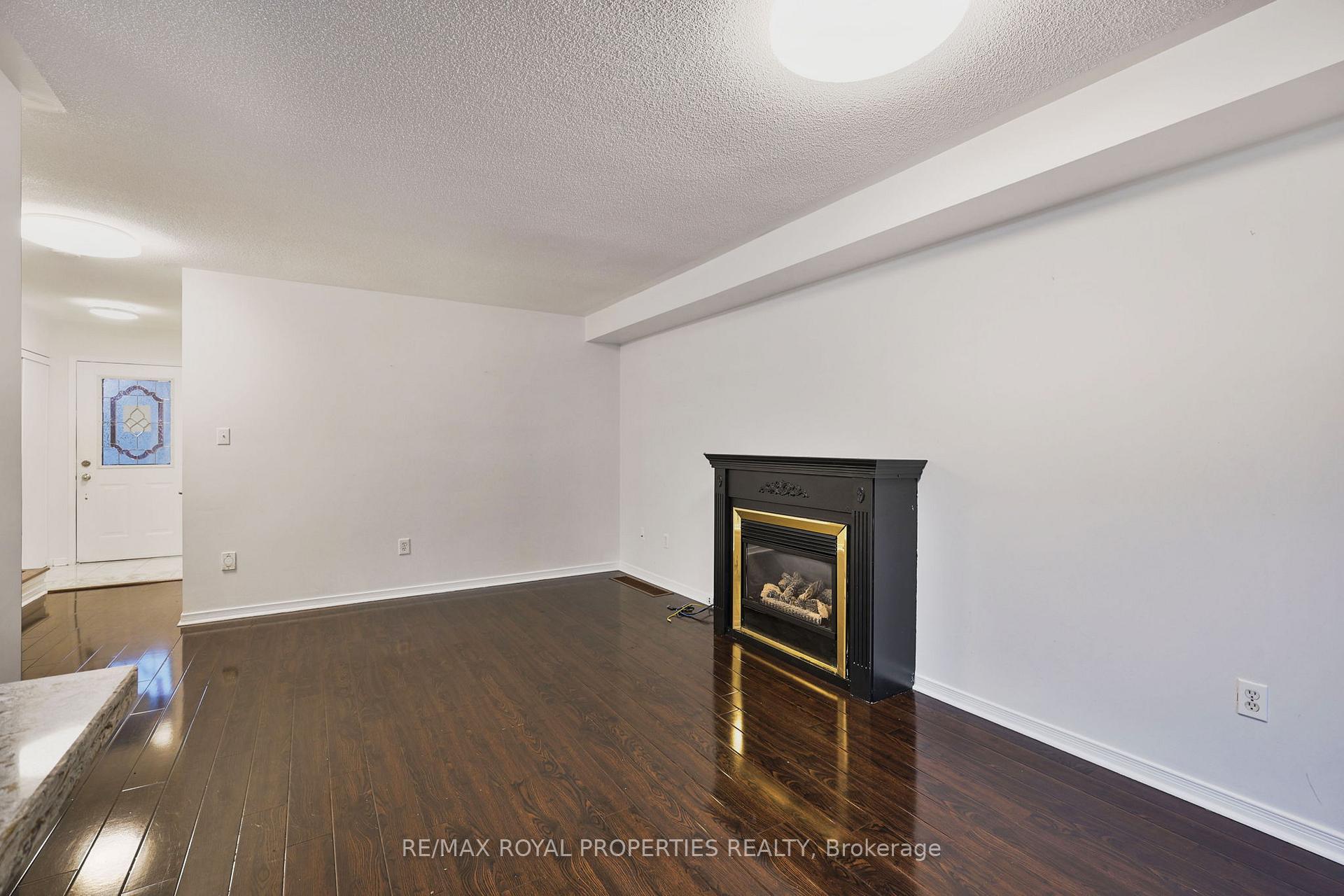 Photo 6 of 6 Wellington Avenue E, Oshawa, Farewell — HOMEH