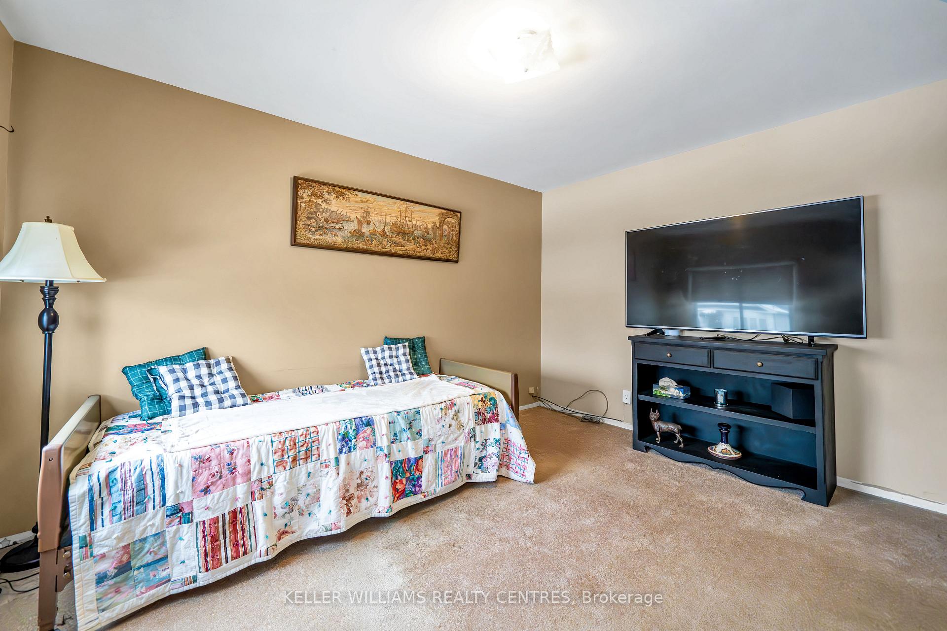 Photo 7 of 340 Pine Avenue, Oshawa, Vanier — HOMEH