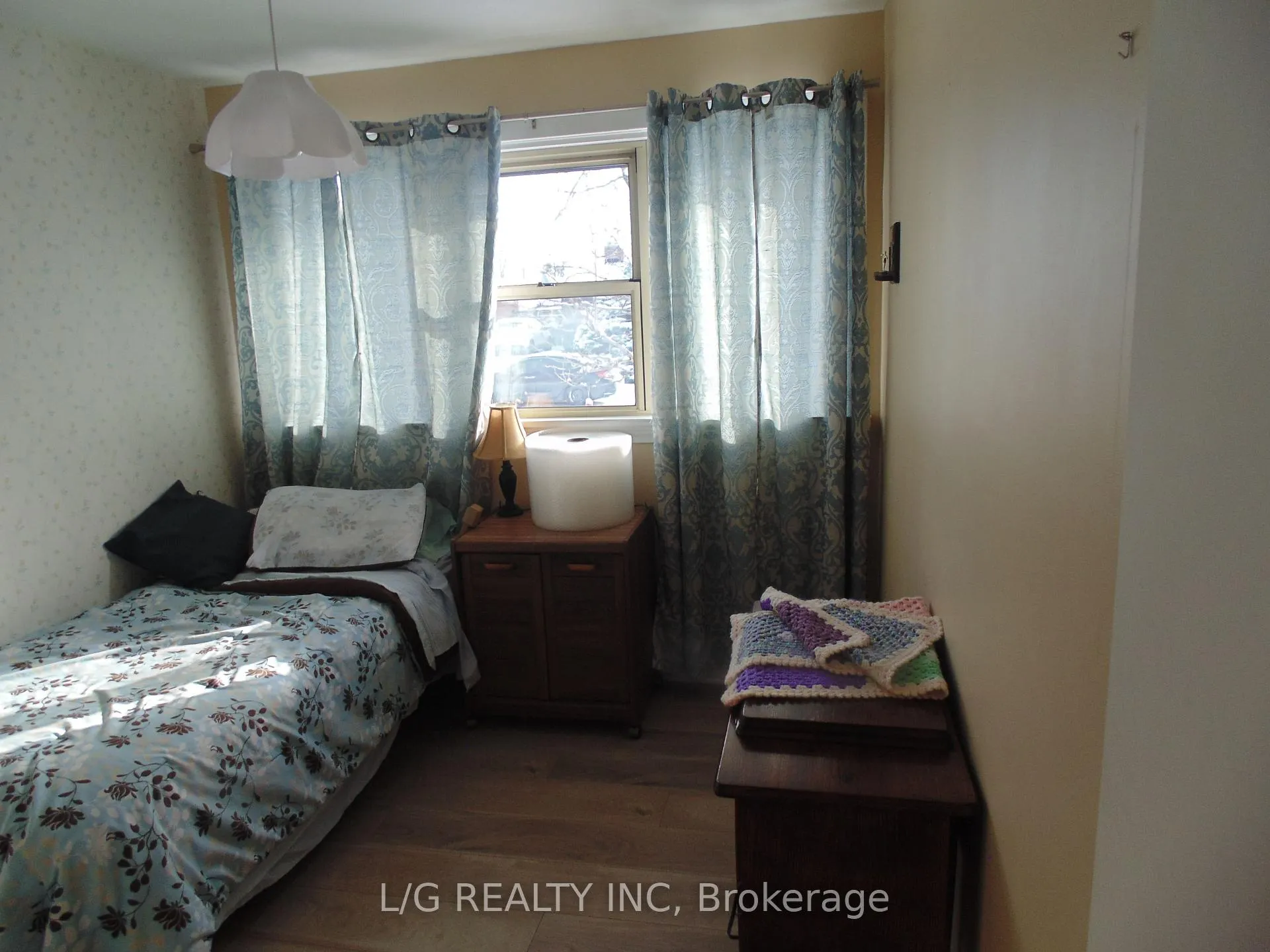 Photo 11 of 4 Brookview Crescent, Brockville — HOMEH