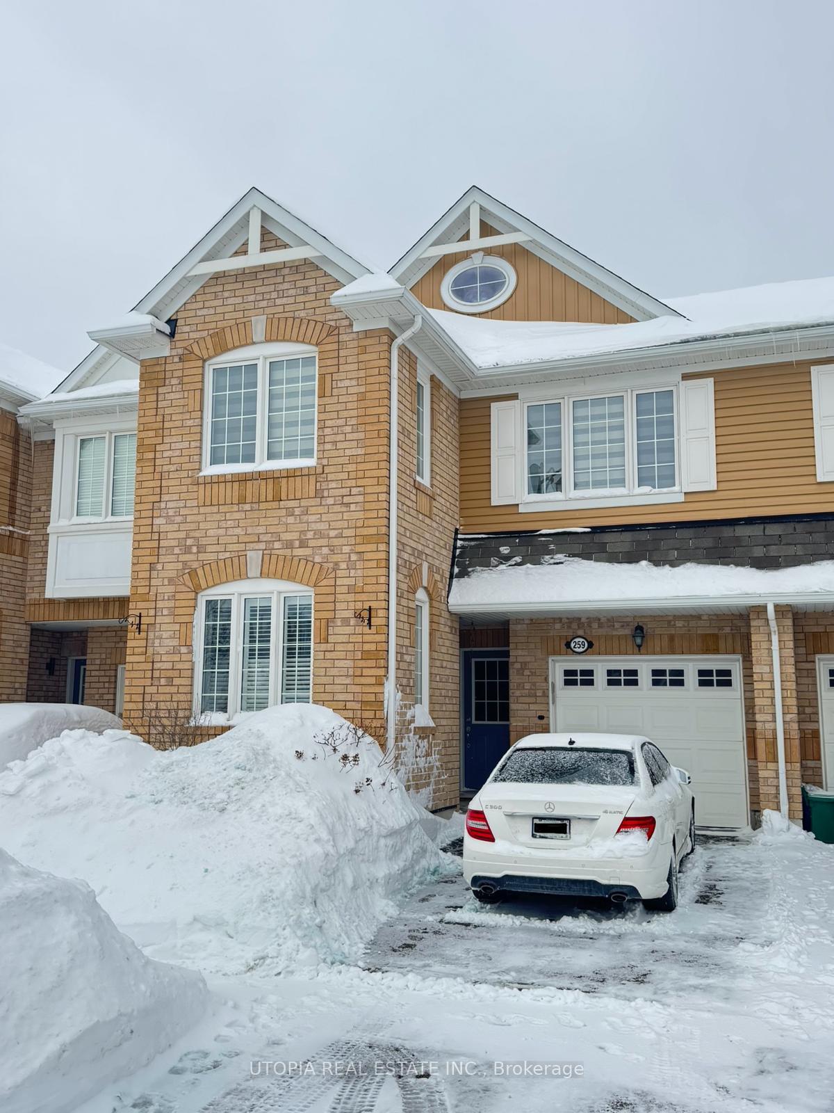 Front of 259 Mortimer Crescent