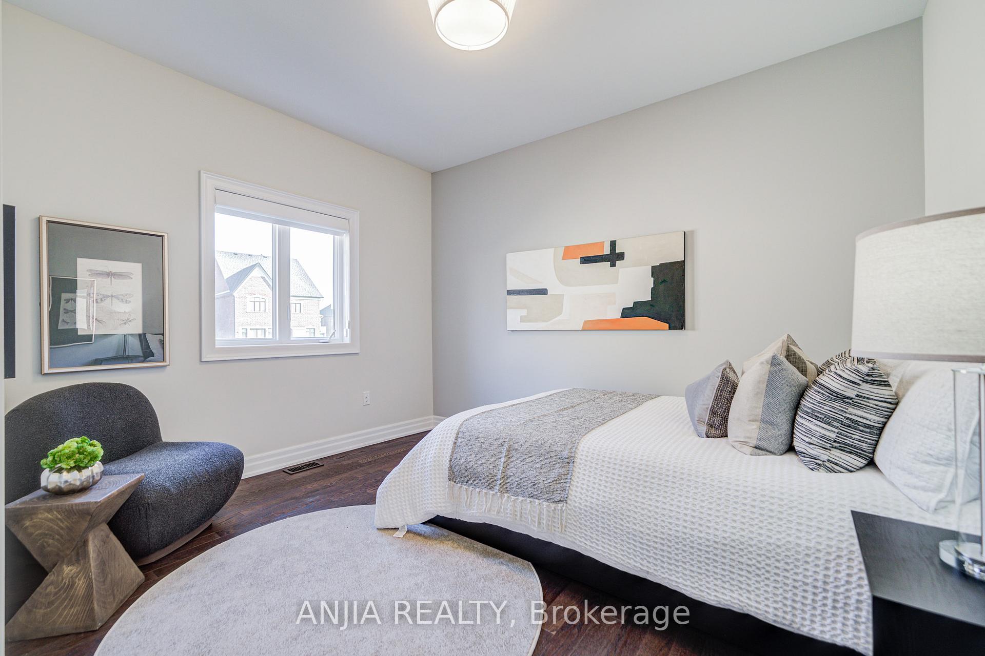Photo 33 of 27 Mike Boshevski Court, Aurora, Rural Aurora — HOMEH