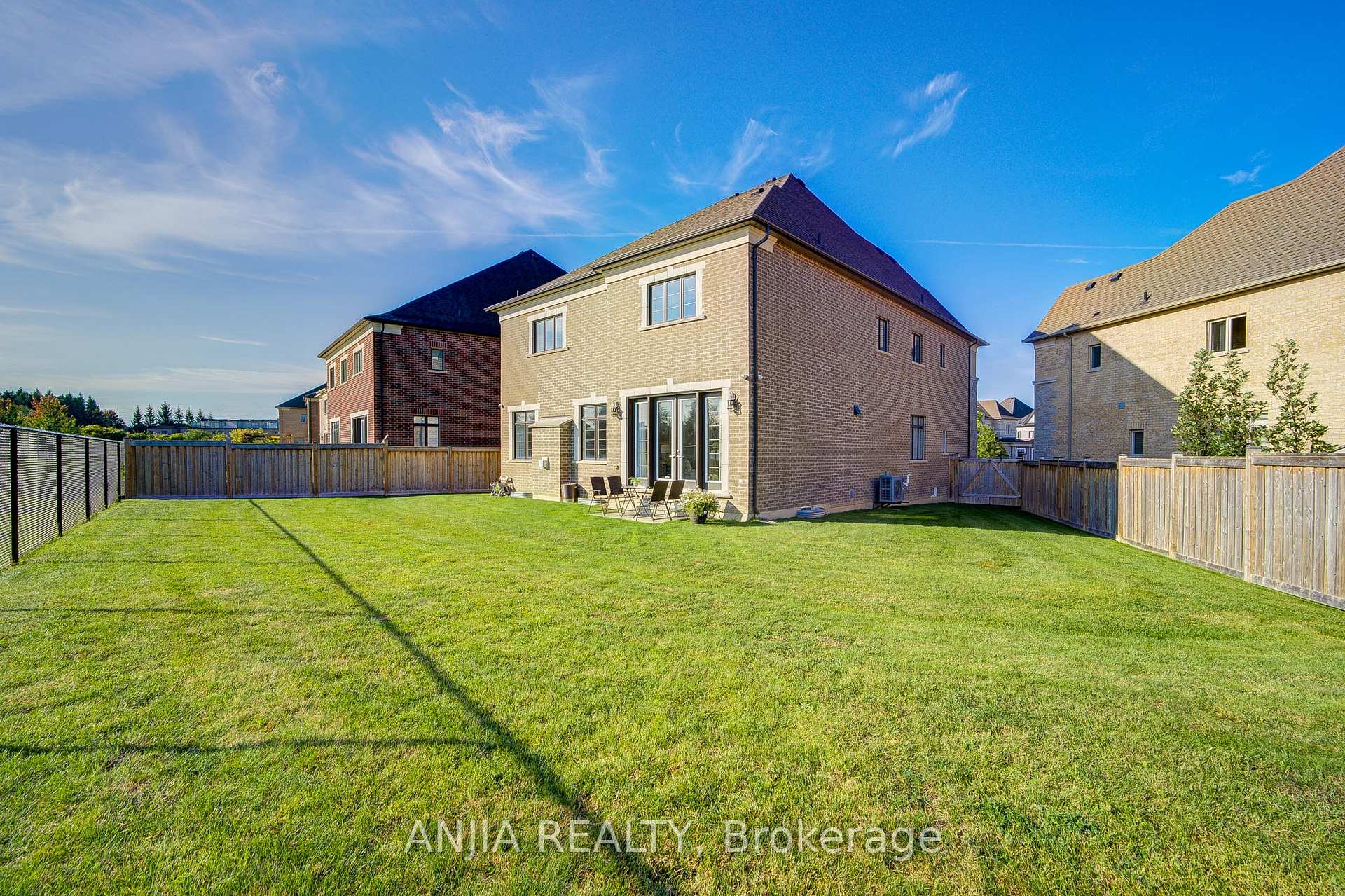 Photo 50 of 27 Mike Boshevski Court, Aurora, Rural Aurora — HOMEH