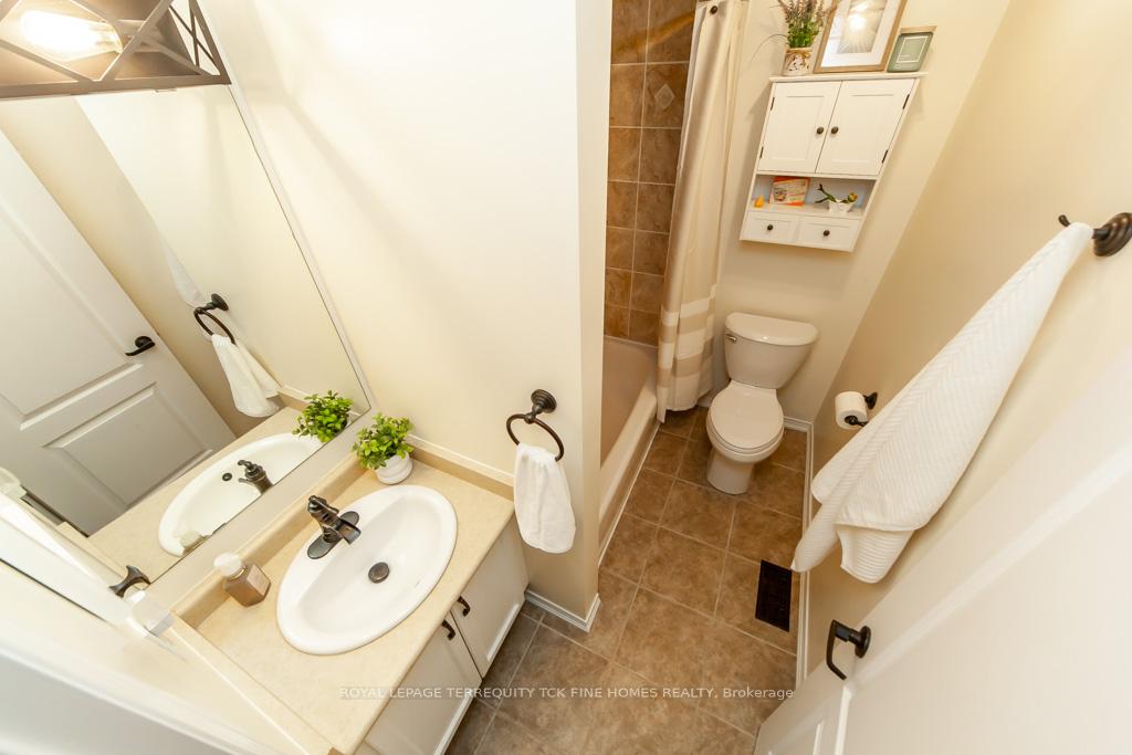Photo 33 of 2249 Winlord Place, Oshawa, Windfields — HOMEH