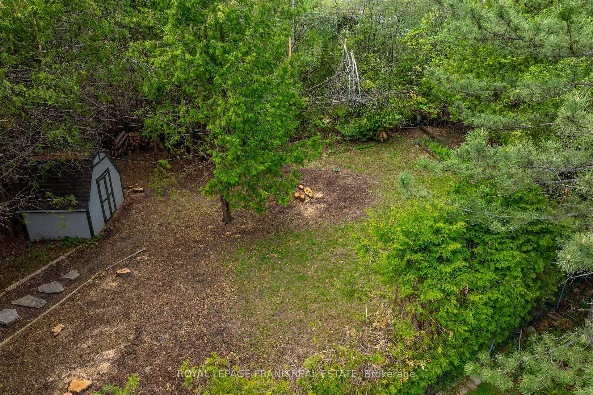 Photo 47 of 17 Claudette Court, Peterborough, Monaghan Ward 2 — HOMEH