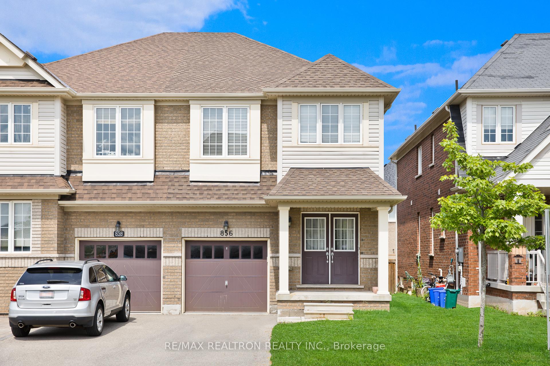 Front of 856 Miltonbrook Crescent
