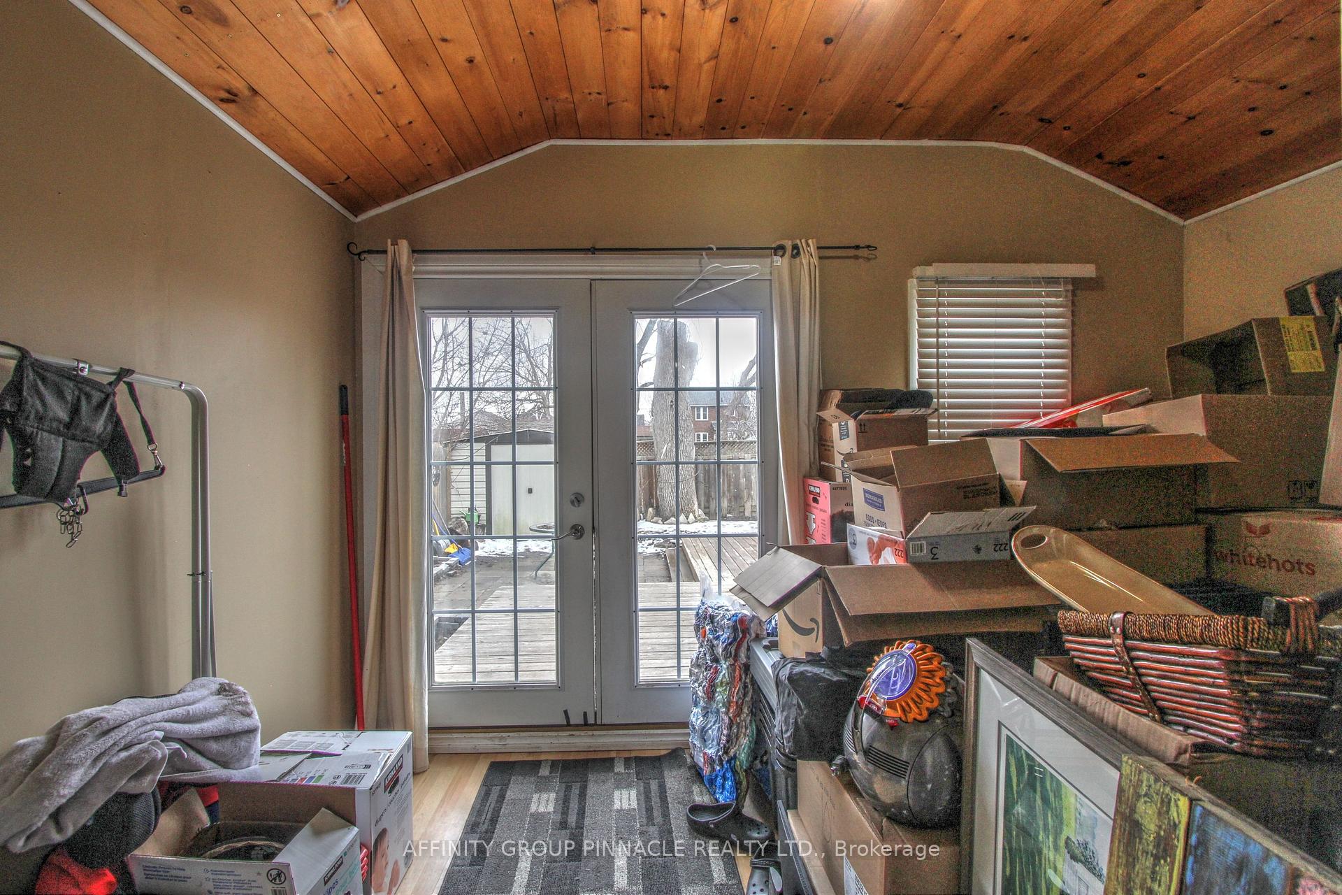 Photo 9 of 587 Chamberlain Street, Peterborough, Town Ward 3 — HOMEH