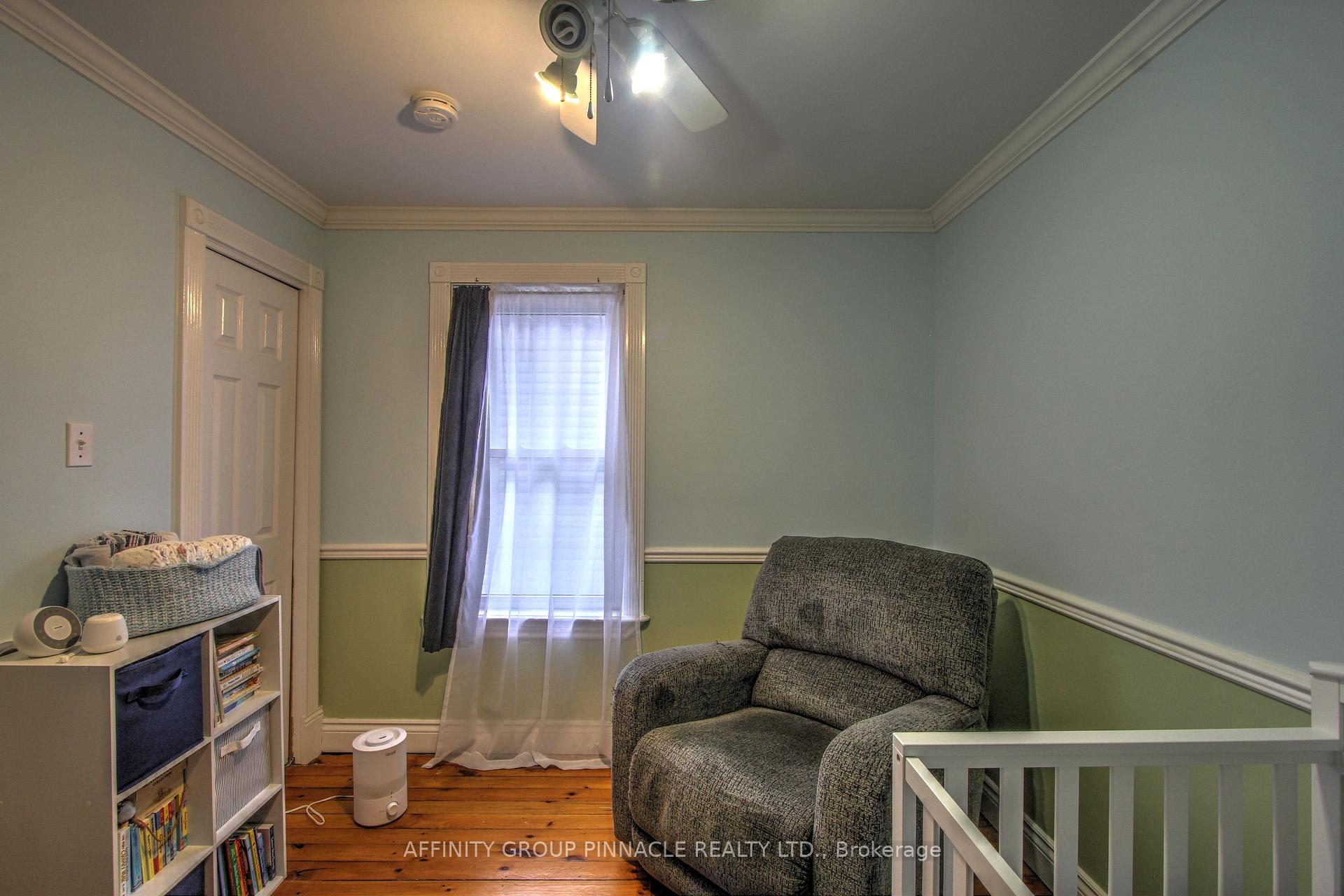 Photo 16 of 587 Chamberlain Street, Peterborough, Town Ward 3 — HOMEH