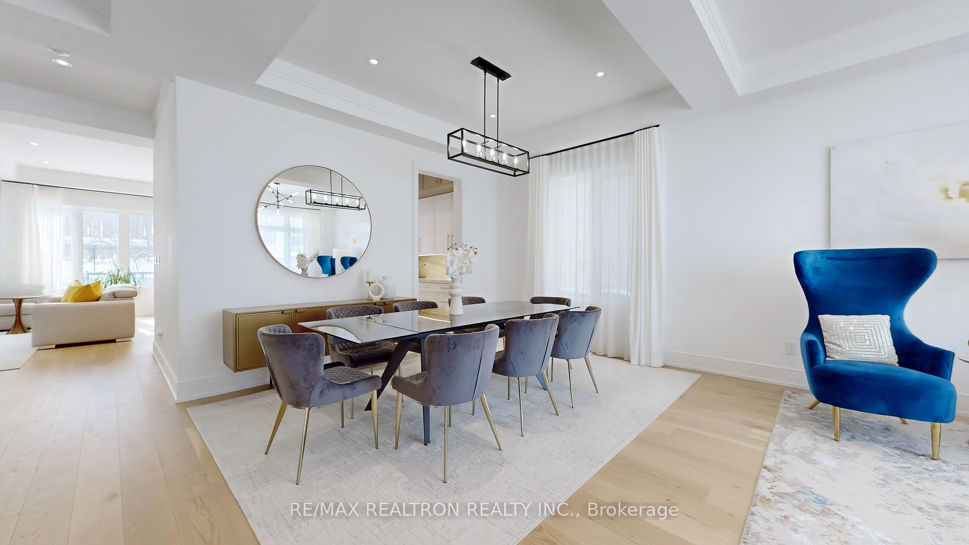 Photo 8 of 31 Donsgrove Court, Vaughan, Patterson — HOMEH