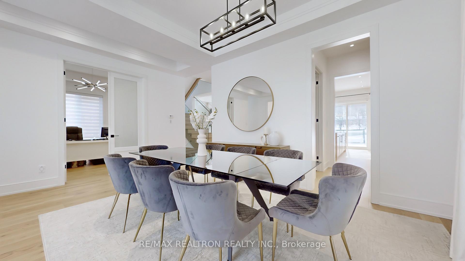 Photo 10 of 31 Donsgrove Court, Vaughan, Patterson — HOMEH