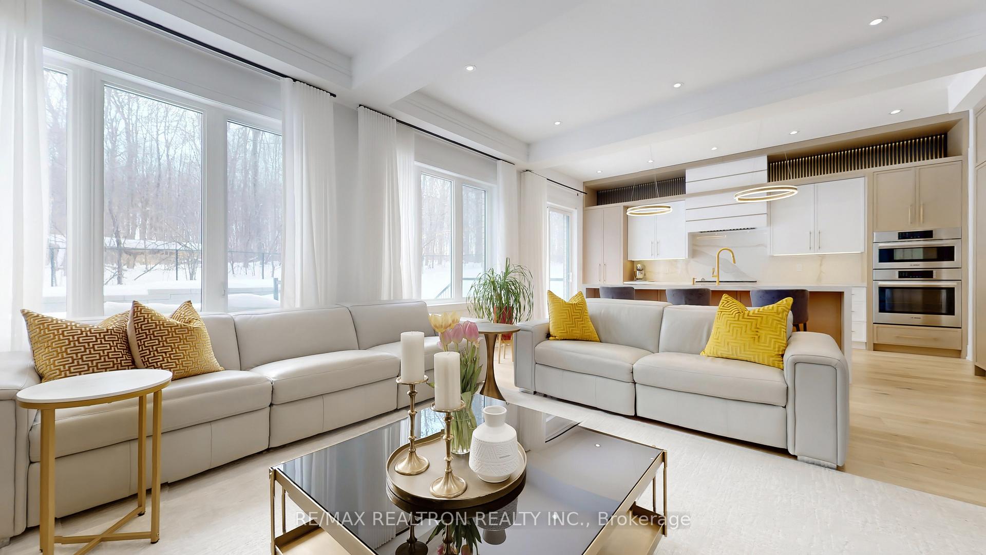 Photo 12 of 31 Donsgrove Court, Vaughan, Patterson — HOMEH