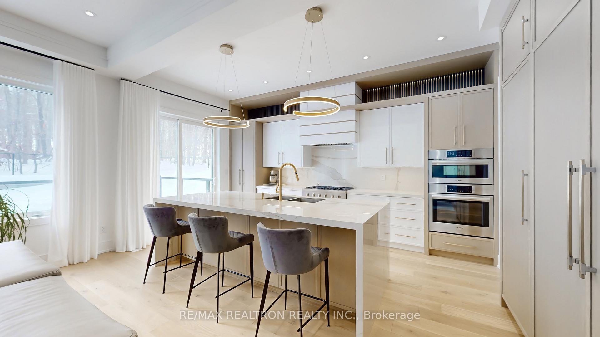 Photo 14 of 31 Donsgrove Court, Vaughan, Patterson — HOMEH
