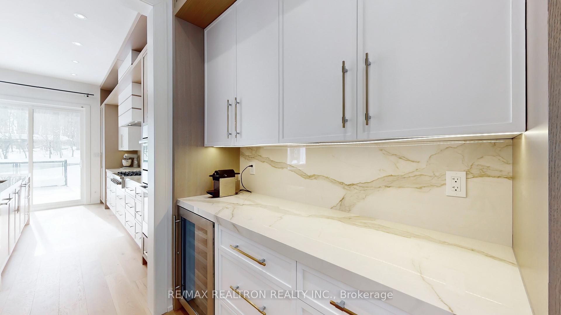 Photo 18 of 31 Donsgrove Court, Vaughan, Patterson — HOMEH