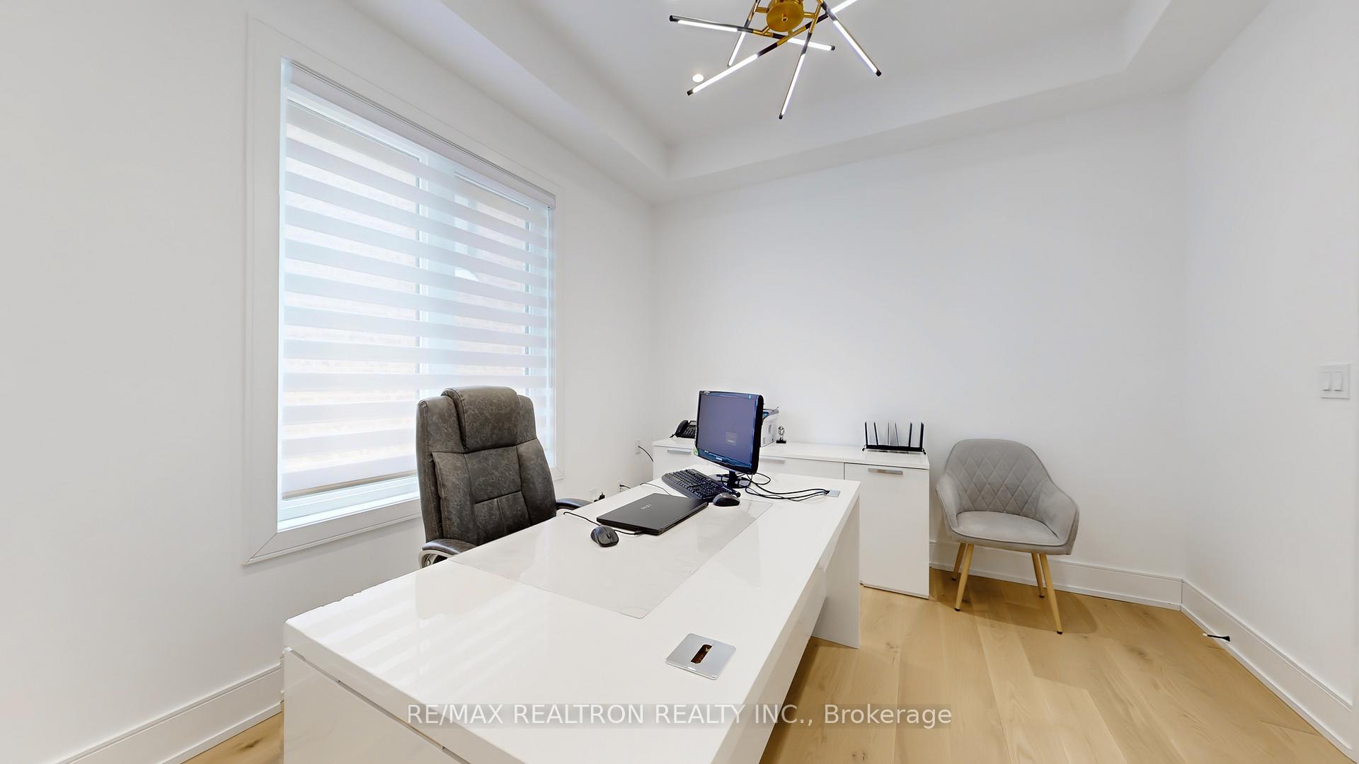 Photo 20 of 31 Donsgrove Court, Vaughan, Patterson — HOMEH