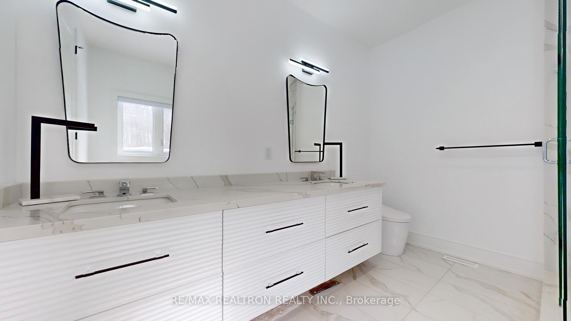 Photo 26 of 31 Donsgrove Court, Vaughan, Patterson — HOMEH
