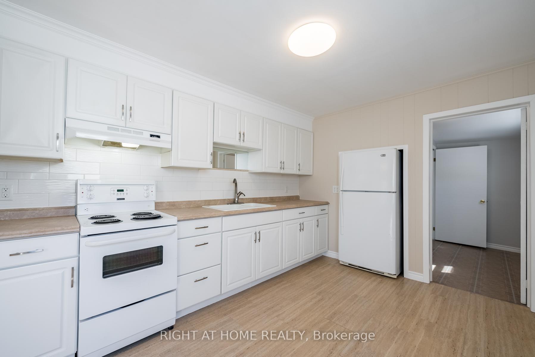 Photo 7 of 271 Drew Street, Oshawa, Central — HOMEH