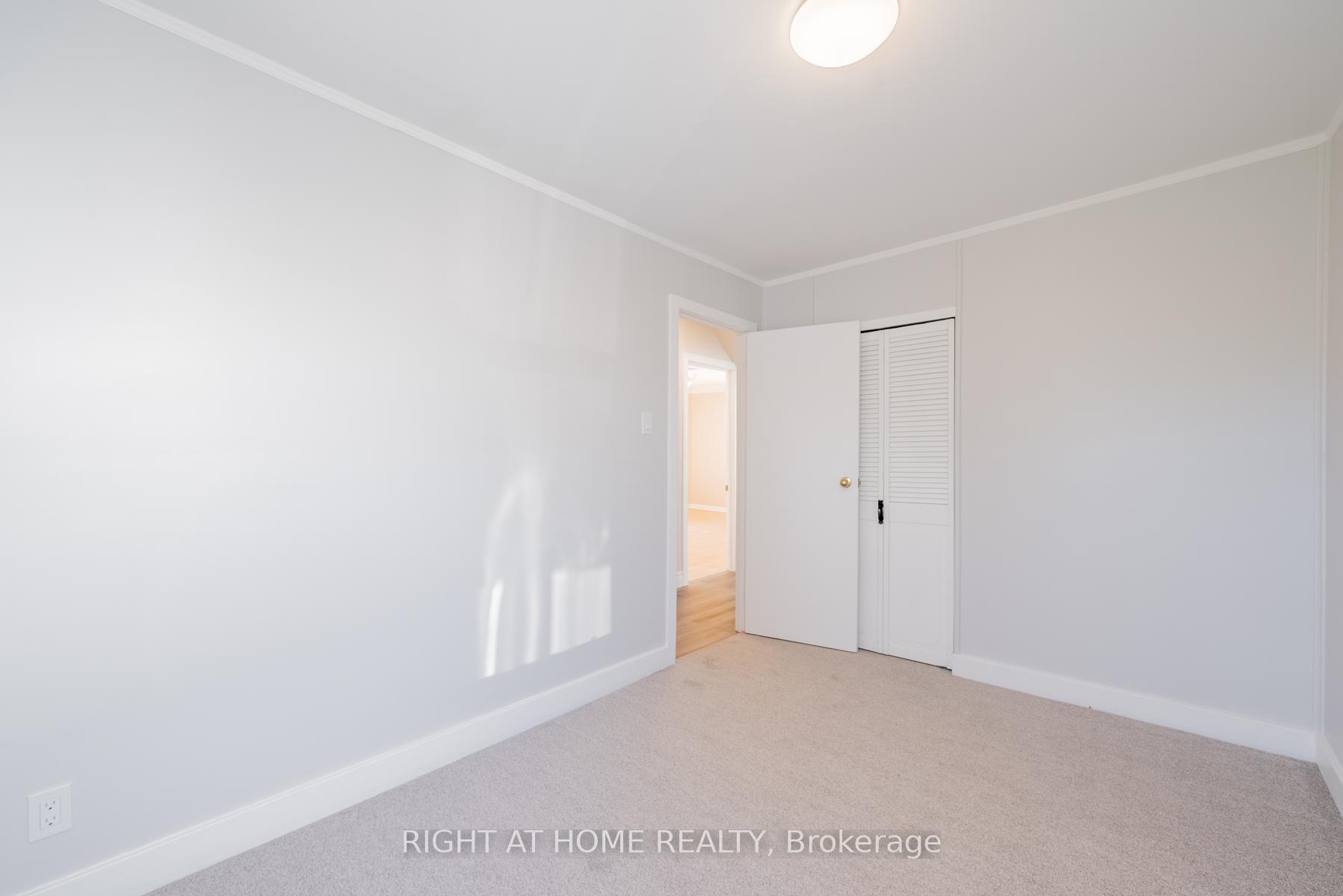Photo 10 of 271 Drew Street, Oshawa, Central — HOMEH
