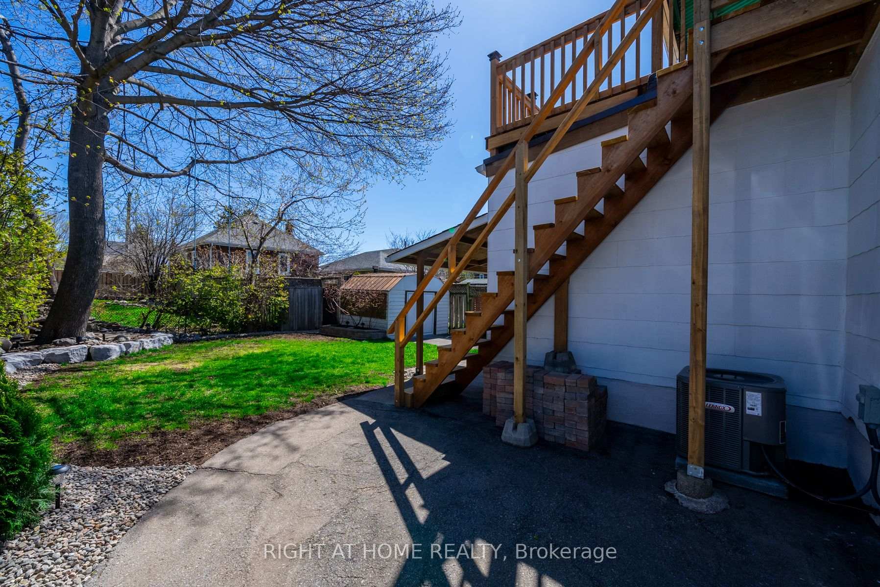Photo 25 of 271 Drew Street, Oshawa, Central — HOMEH