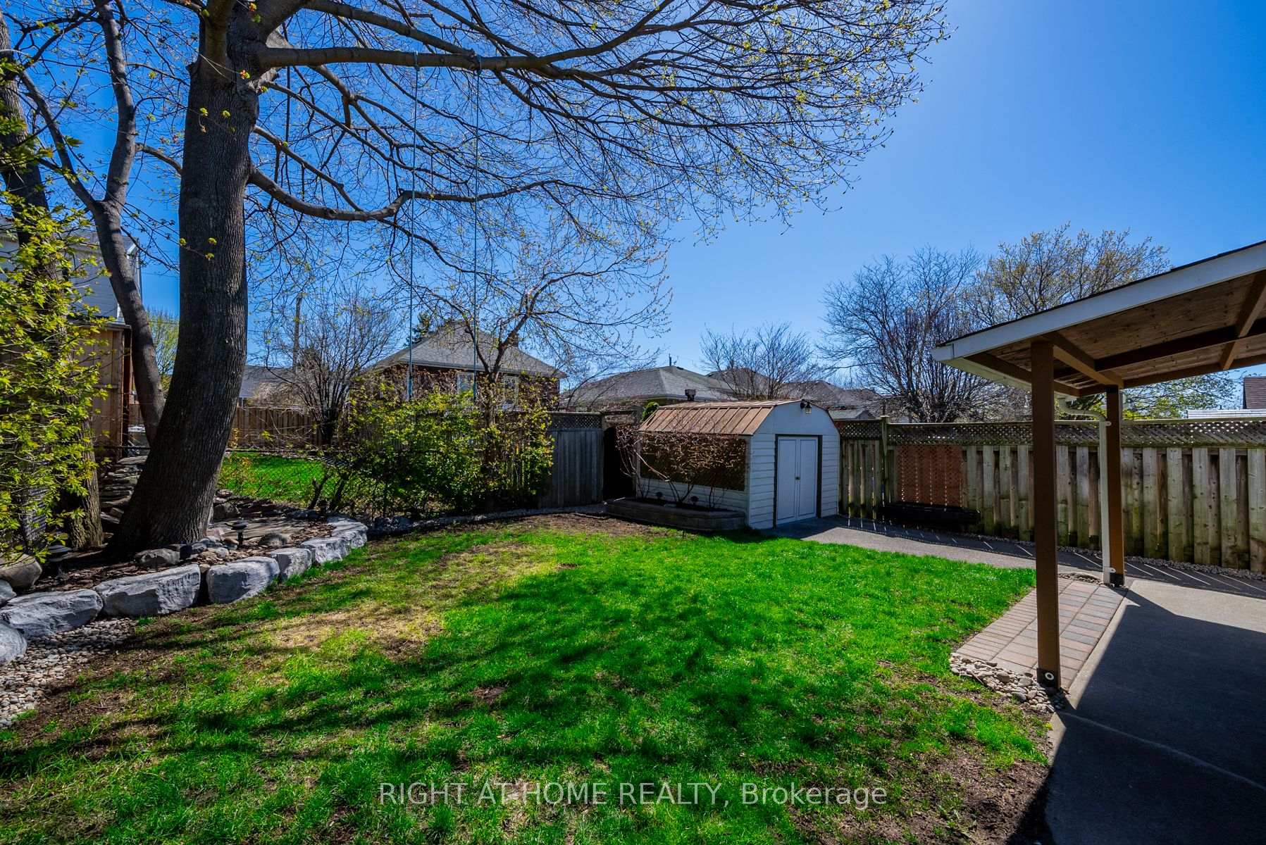 Photo 26 of 271 Drew Street, Oshawa, Central — HOMEH