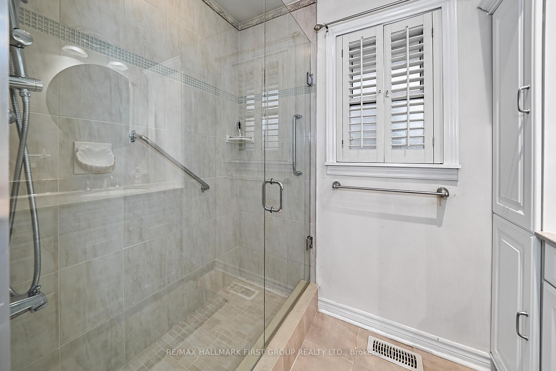 Photo 19 of 764 Whitman Crescent, Oshawa, Donevan — HOMEH