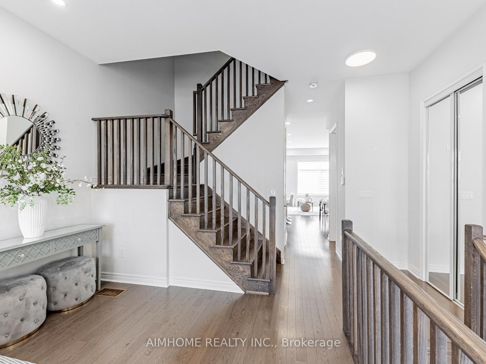 Photo 5 of 135 Lebovic Campus Drive, Vaughan, Patterson — HOMEH