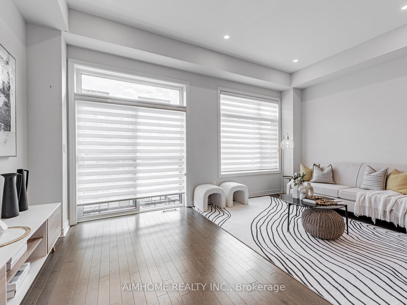 Photo 11 of 135 Lebovic Campus Drive, Vaughan, Patterson — HOMEH