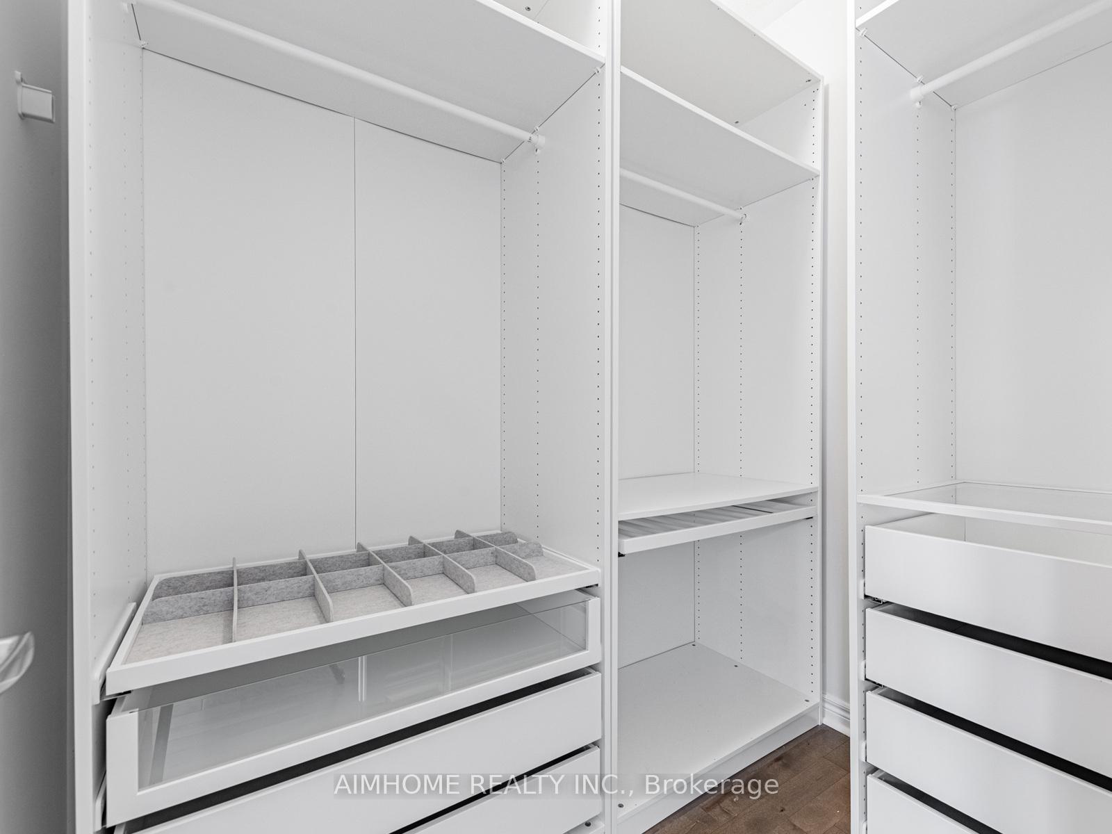 Photo 18 of 135 Lebovic Campus Drive, Vaughan, Patterson — HOMEH
