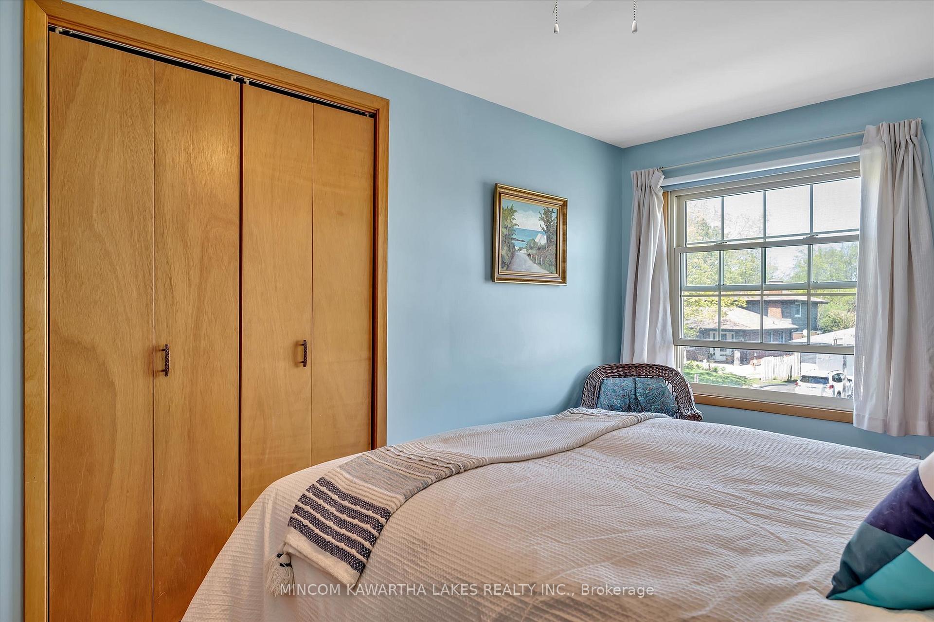 Photo 73 of 1381 Heather Lane, Peterborough, Monaghan Ward 2 — HOMEH