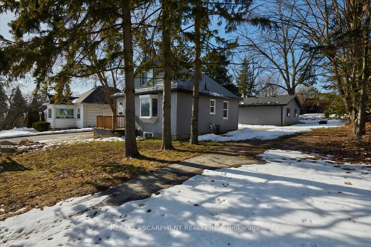Photo 18 of Unit Main, 210 Owen Street, Barrie, Wellington — HOMEH