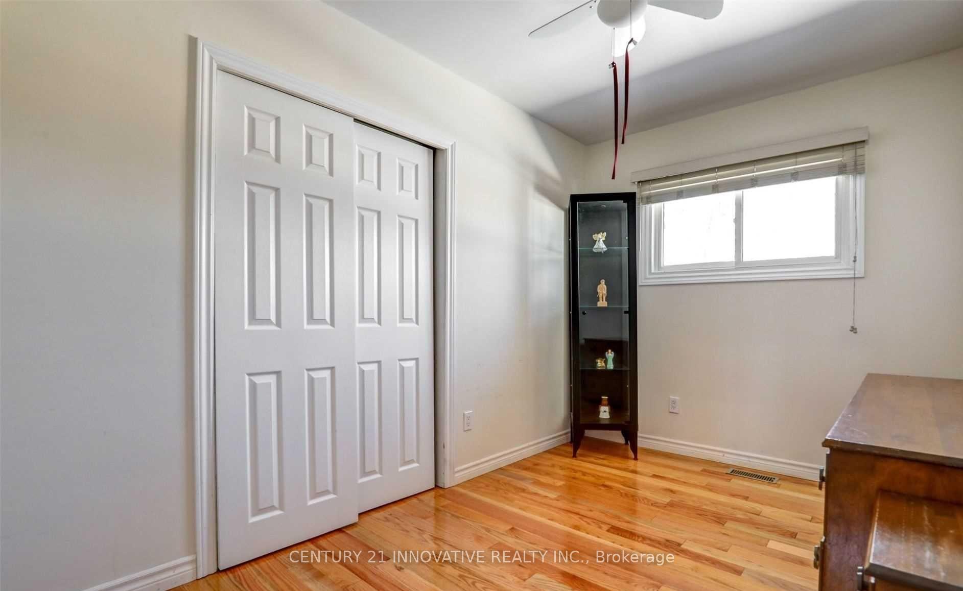 Photo 15 of 512 Robert Road, Peterborough, Otonabee Ward 1 — HOMEH
