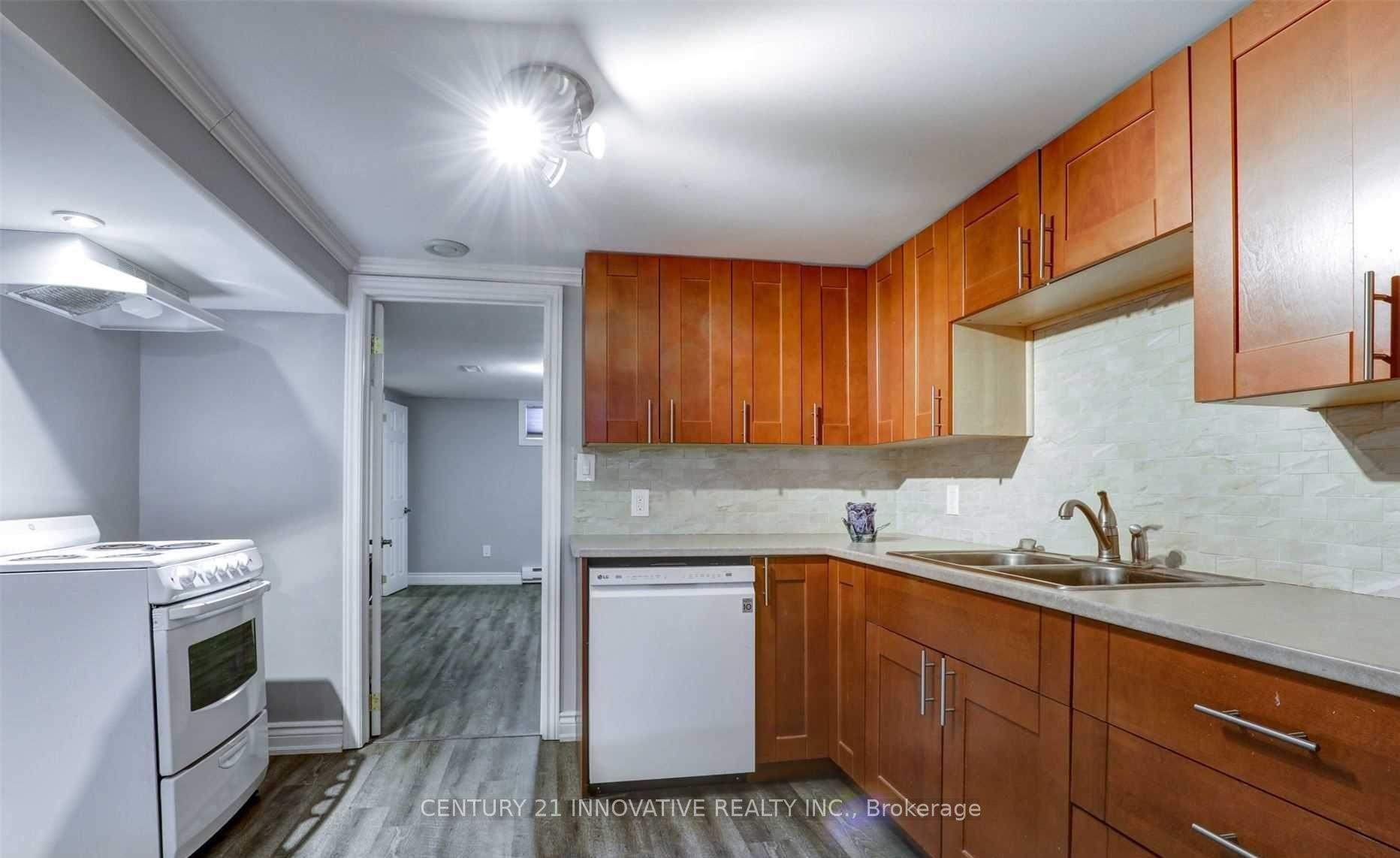 Photo 20 of 512 Robert Road, Peterborough, Otonabee Ward 1 — HOMEH