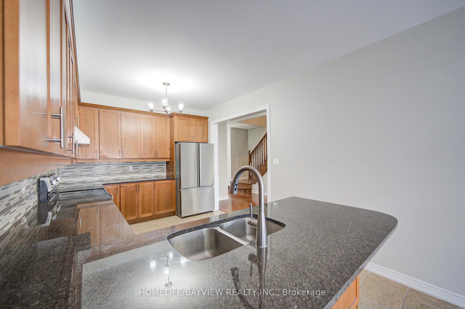Photo 17 of 62 Sand Valley Street, Vaughan, Patterson — HOMEH