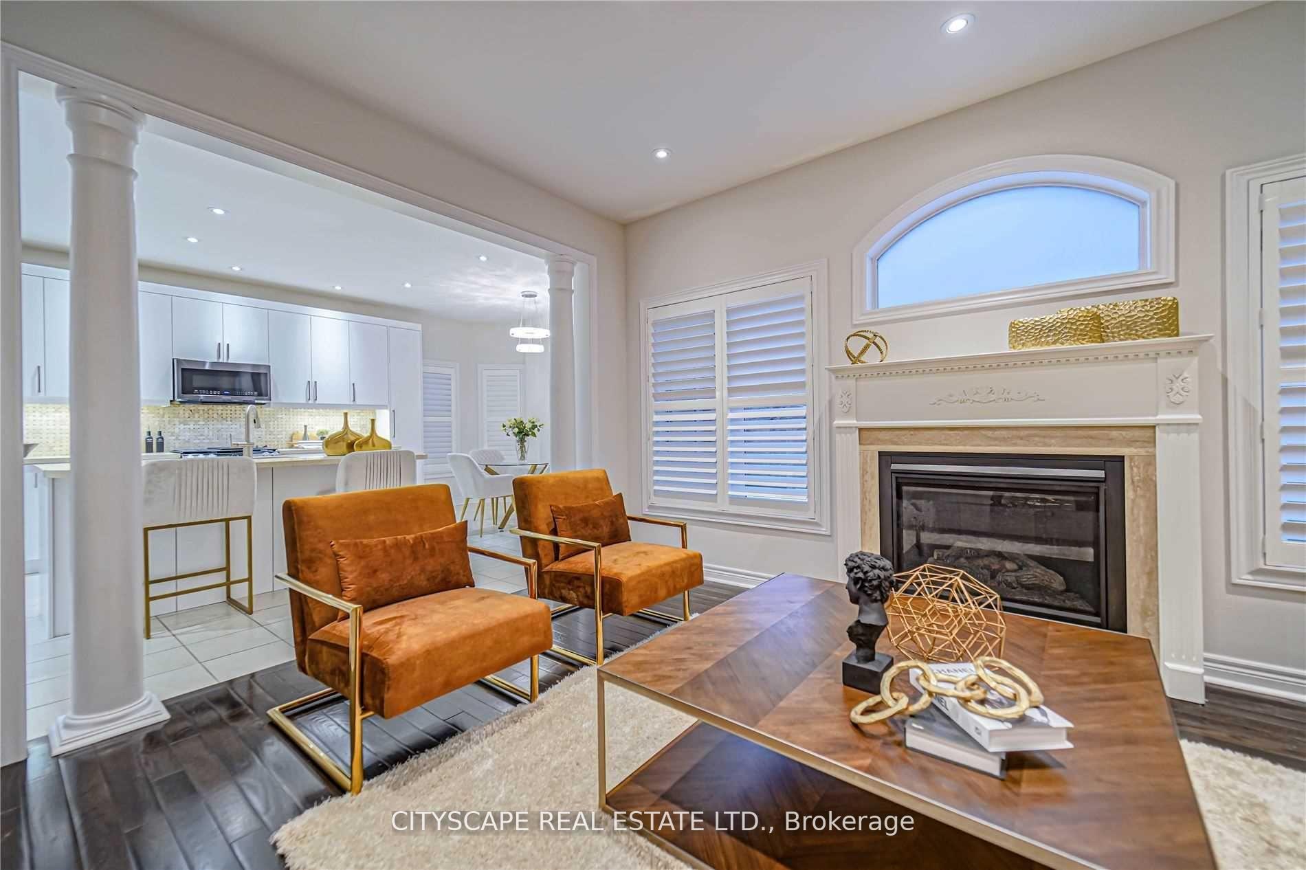 Photo 16 of 37 Silk Oak Court, Vaughan, Patterson — HOMEH