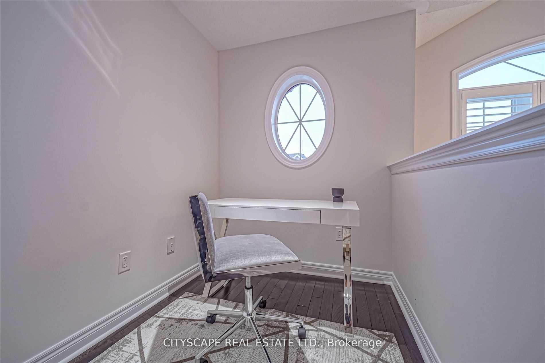 Photo 20 of 37 Silk Oak Court, Vaughan, Patterson — HOMEH