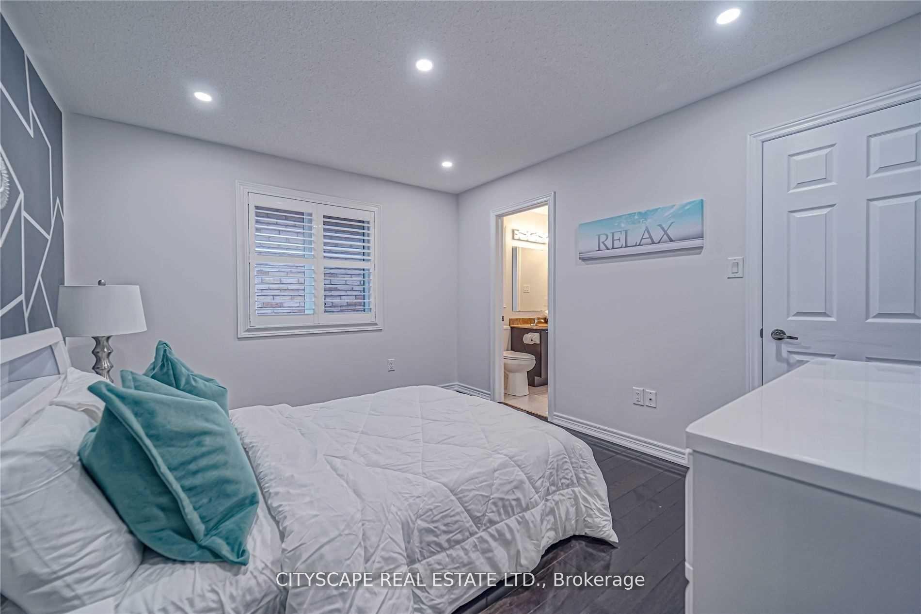 Photo 25 of 37 Silk Oak Court, Vaughan, Patterson — HOMEH