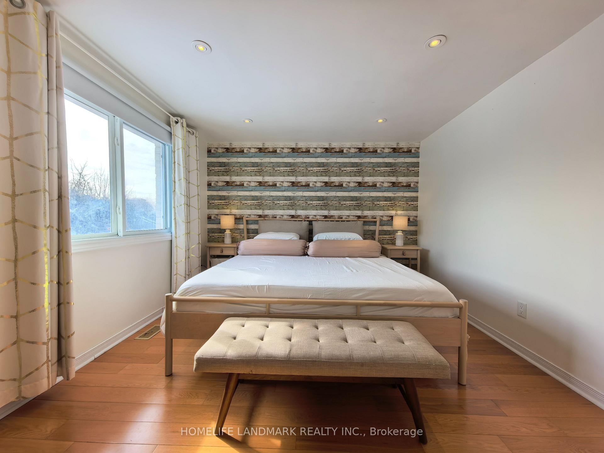 Photo 11 of 109 Gayla Street, Vaughan, Brownridge — HOMEH