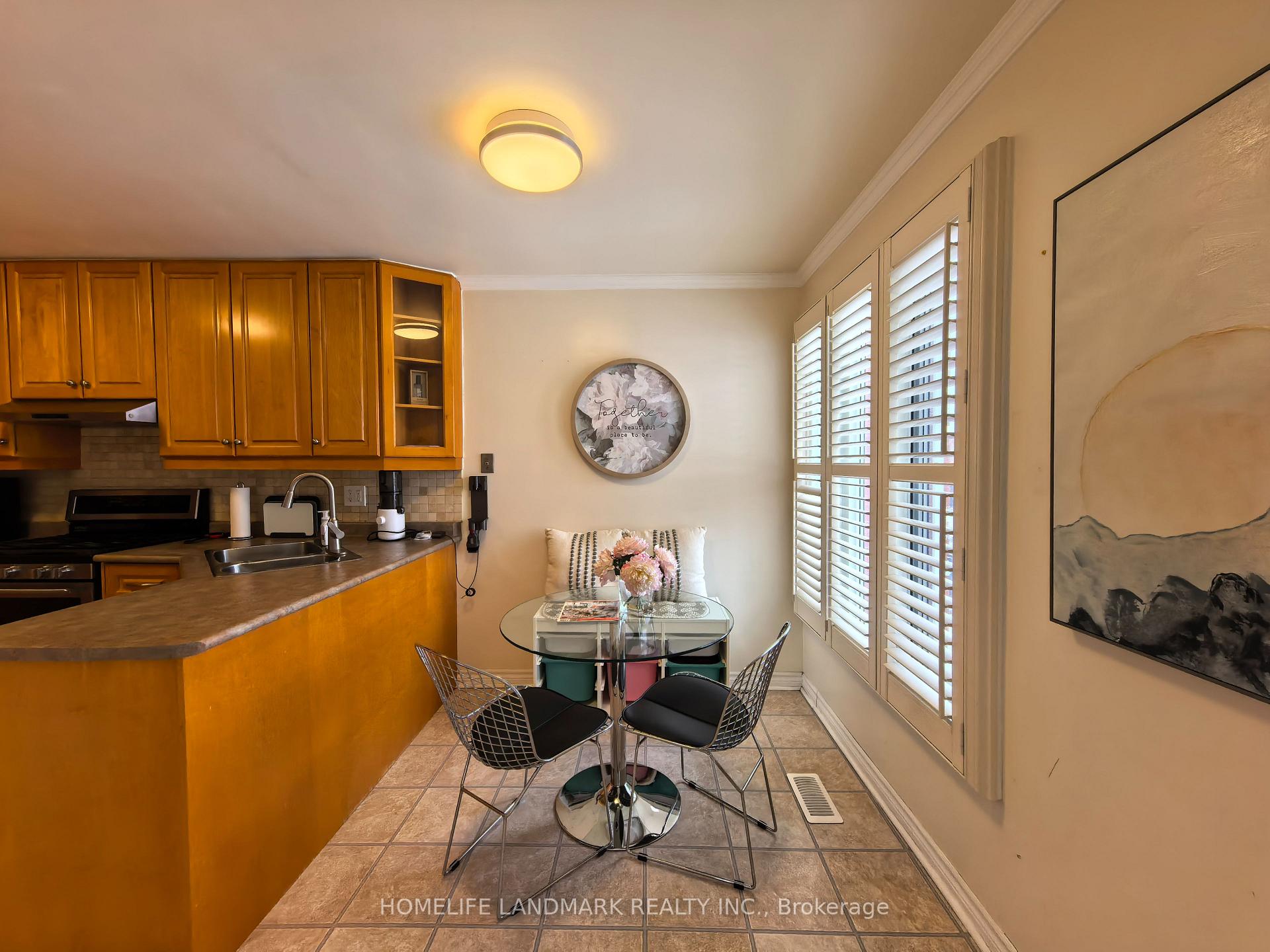 Photo 19 of 109 Gayla Street, Vaughan, Brownridge — HOMEH