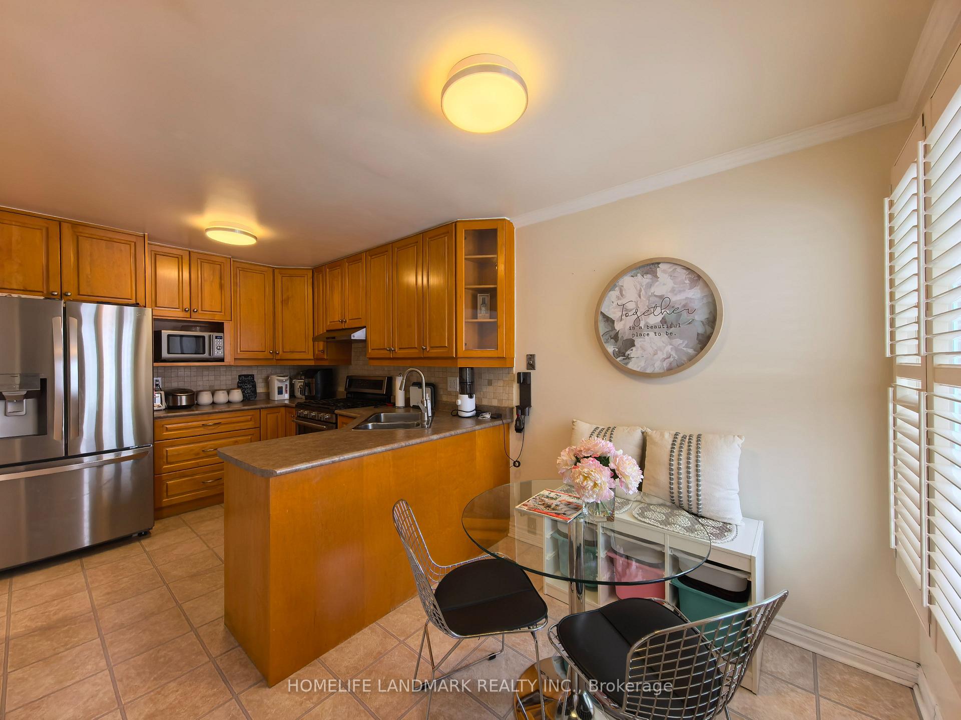 Photo 21 of 109 Gayla Street, Vaughan, Brownridge — HOMEH