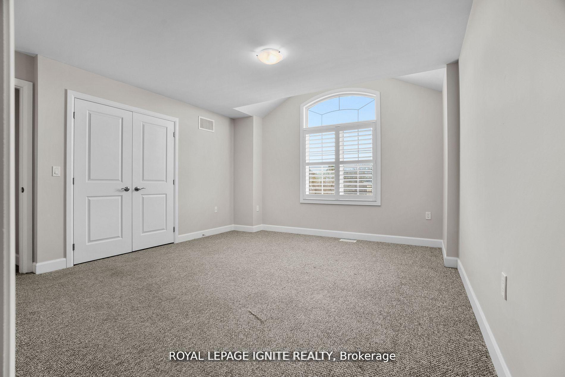 Photo 22 of 641 Lemay Grove, Peterborough, Monaghan Ward 2 — HOMEH