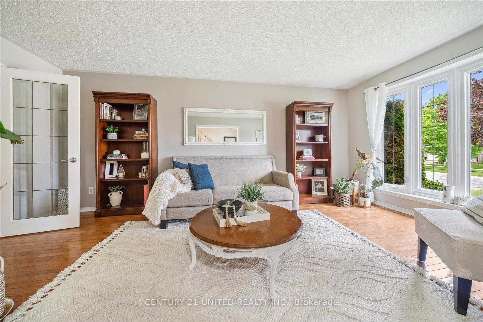 Photo 6 of 1345 Hetherington Drive, Peterborough, Northcrest Ward 5 — HOMEH