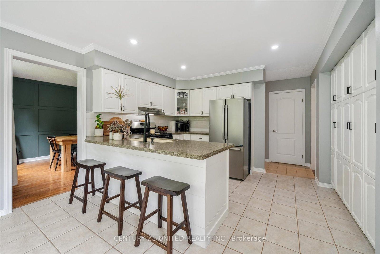 Photo 12 of 1345 Hetherington Drive, Peterborough, Northcrest Ward 5 — HOMEH