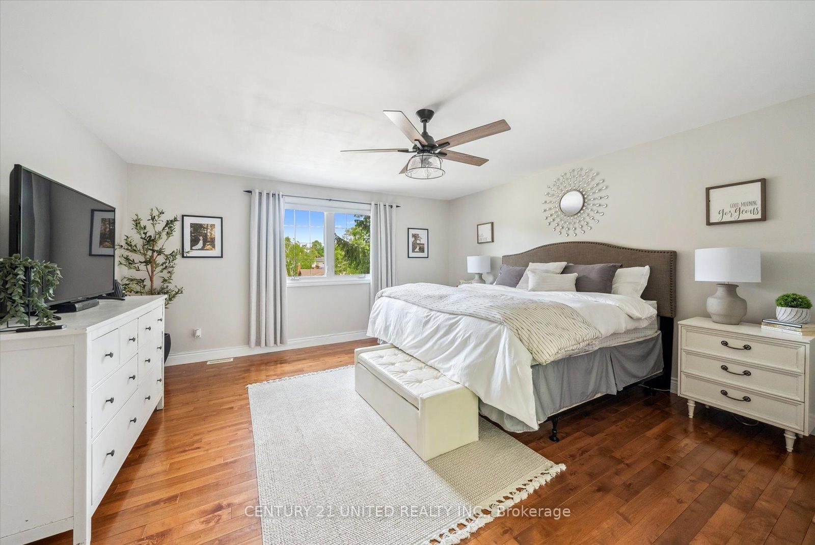 Photo 21 of 1345 Hetherington Drive, Peterborough, Northcrest Ward 5 — HOMEH