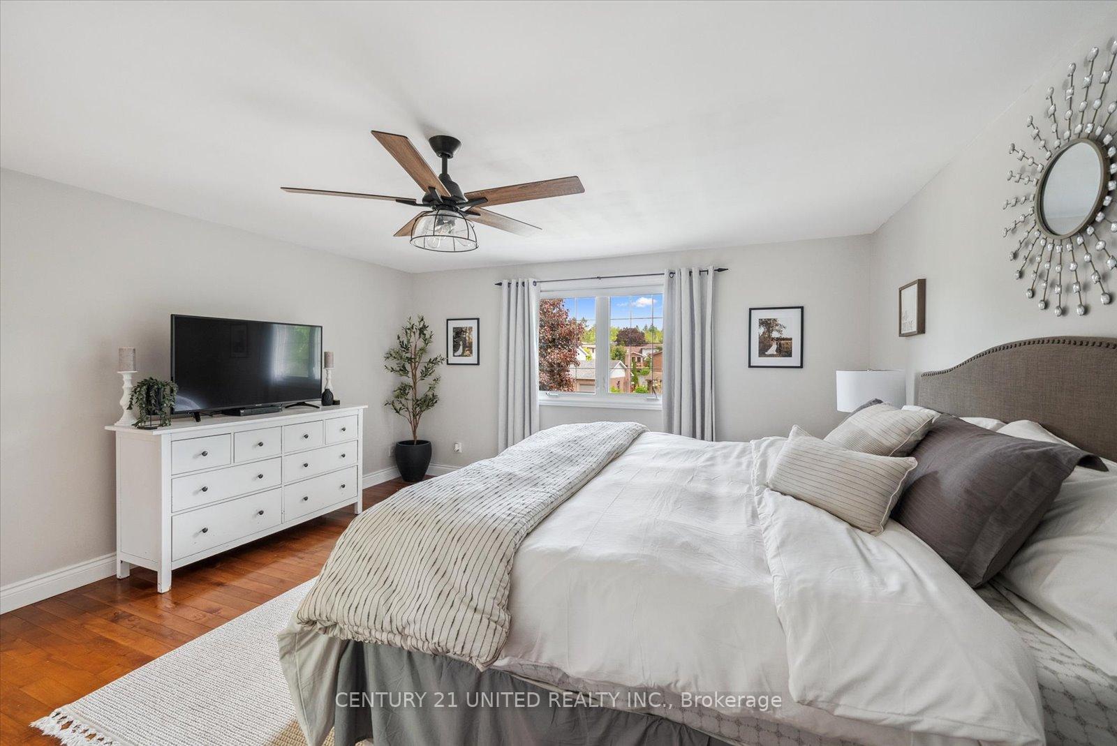 Photo 23 of 1345 Hetherington Drive, Peterborough, Northcrest Ward 5 — HOMEH