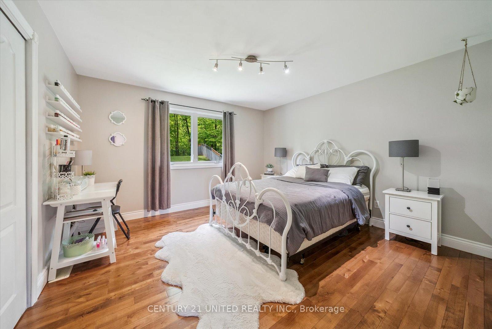 Photo 27 of 1345 Hetherington Drive, Peterborough, Northcrest Ward 5 — HOMEH