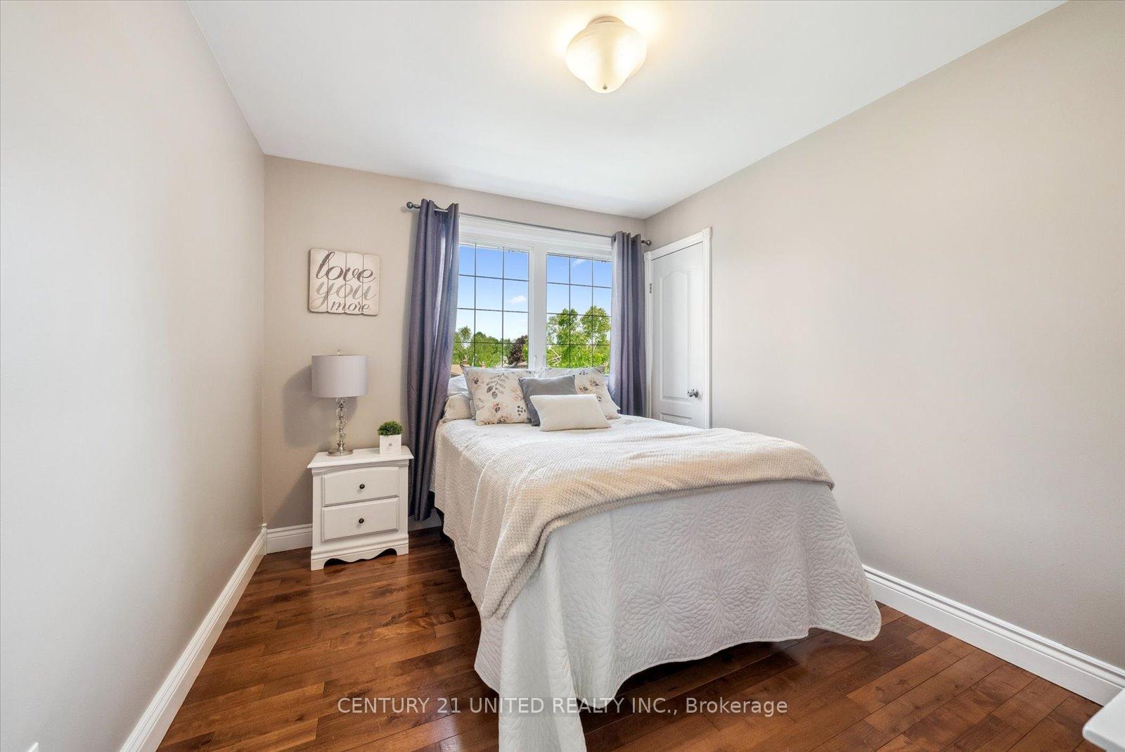 Photo 32 of 1345 Hetherington Drive, Peterborough, Northcrest Ward 5 — HOMEH