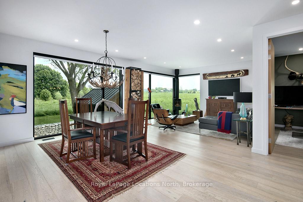 Photo 4 of 416219 10th Line, Blue Mountains — HOMEH