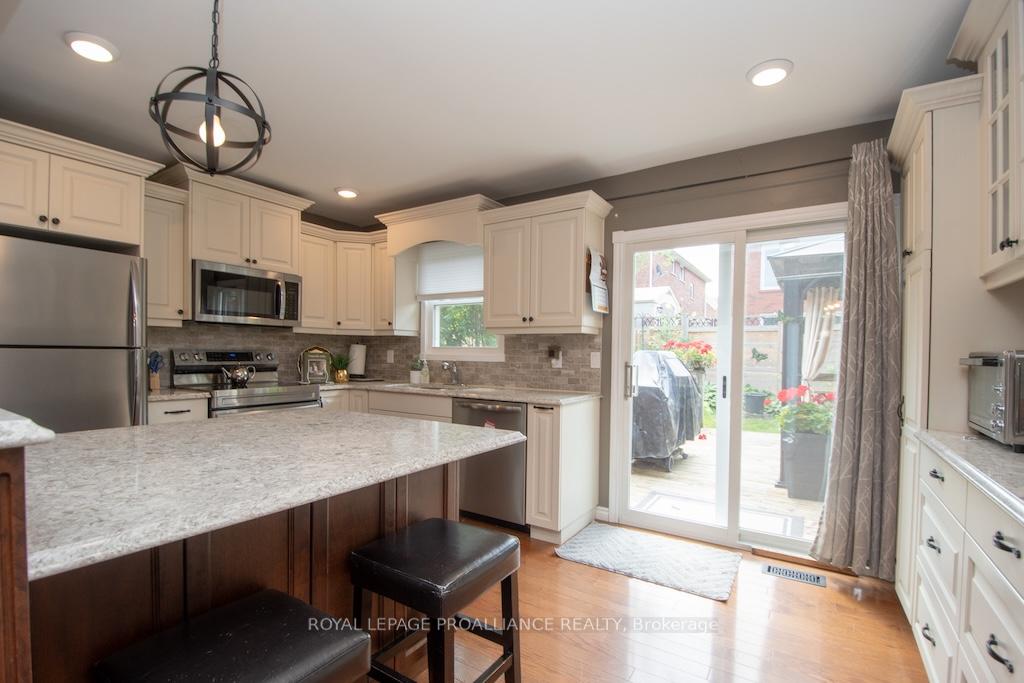 Photo 11 of 1759 Stenson Boulevard, Peterborough, Otonabee Ward 1 — HOMEH