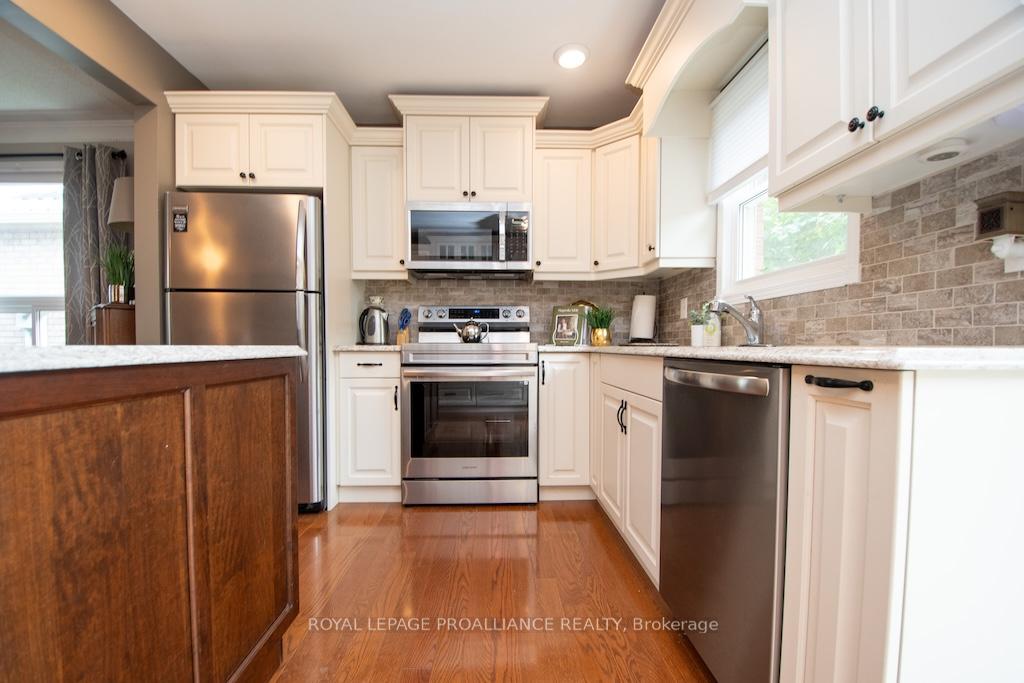 Photo 13 of 1759 Stenson Boulevard, Peterborough, Otonabee Ward 1 — HOMEH