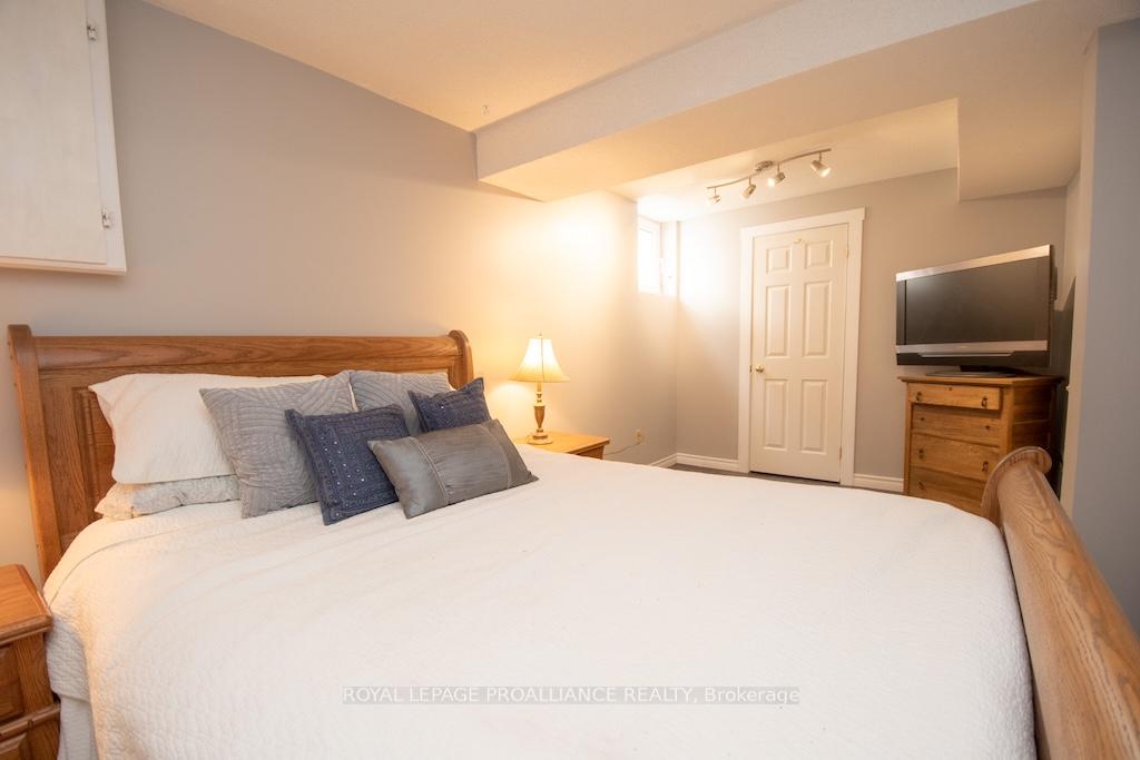 Photo 29 of 1759 Stenson Boulevard, Peterborough, Otonabee Ward 1 — HOMEH