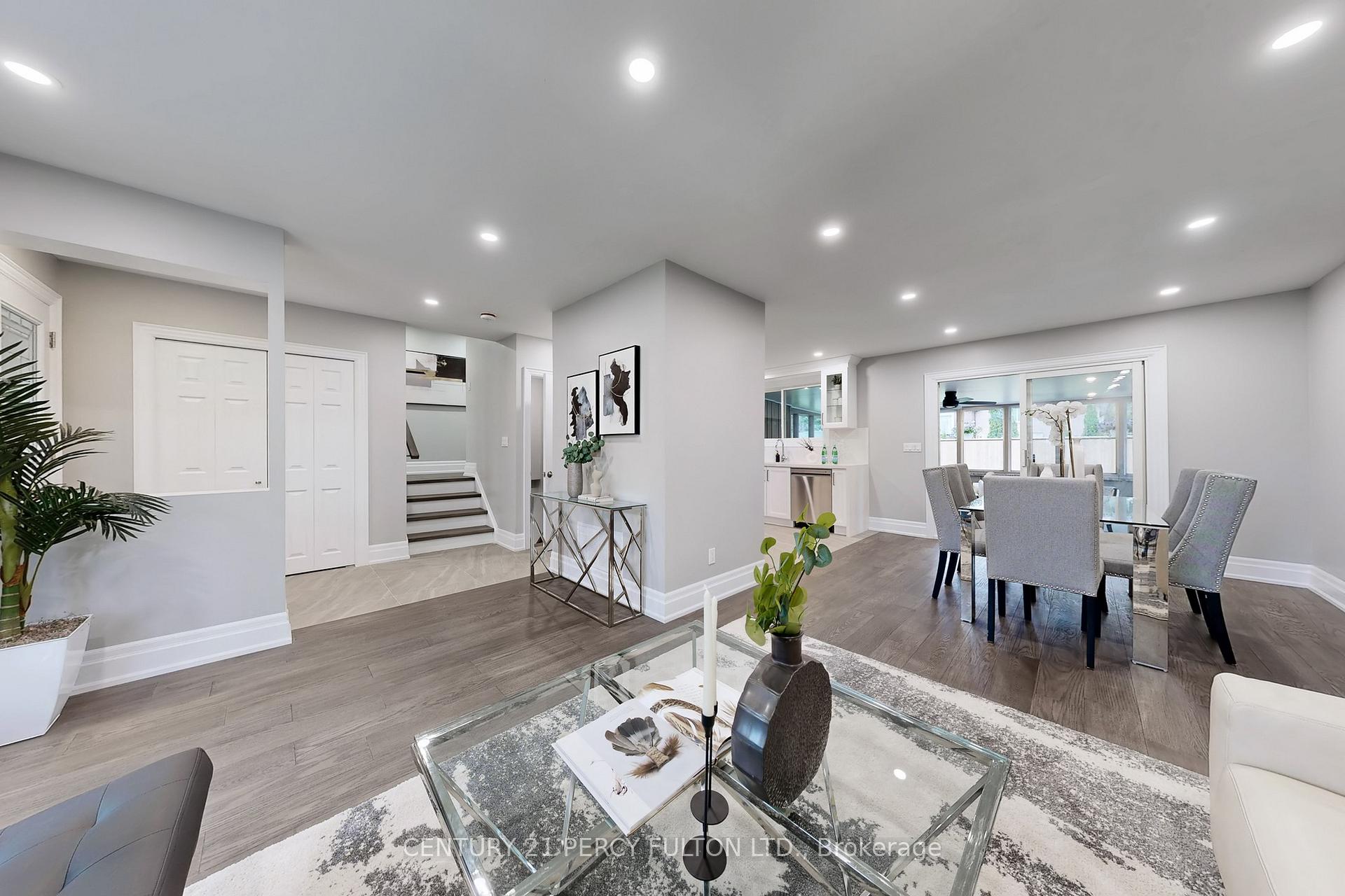Photo 9 of 8 Burrells Road, Ajax, South East — HOMEH